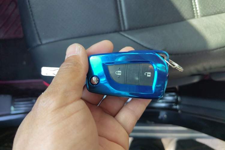 Used Toyota Wildlander 2024 2.0L CVT Two-Wheel Drive Leading Edition
