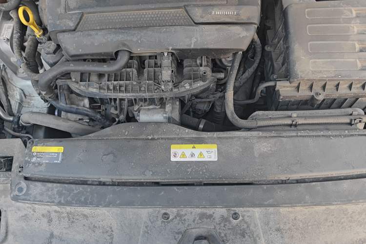 Used Volkswagen FAW-Volkswagen CC 2021 380TSI Striking Edition Right Front Headlight