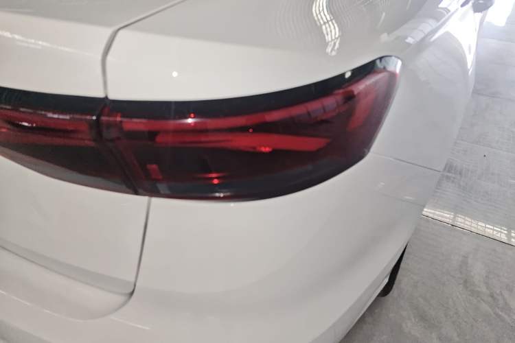 Used Geely Auto Emgrand 2023 4th Generation Champion Edition 1.5L CVT Prestige Model Right Rear Taillight