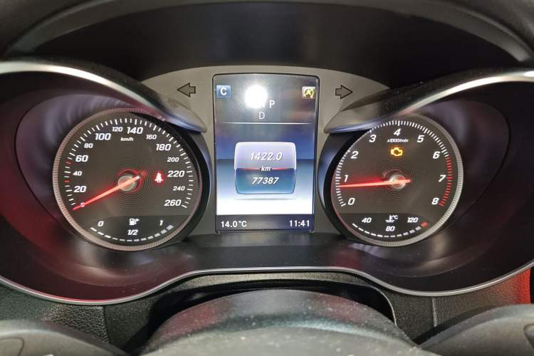 Used Mercedes-Benz GLC Coupe 2018 GLC 200 4MATIC Coupe SUV
