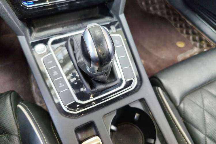 Used Volkswagen Magotan GTE Plug-in Hybrid 2022 GTE Luxury Model
