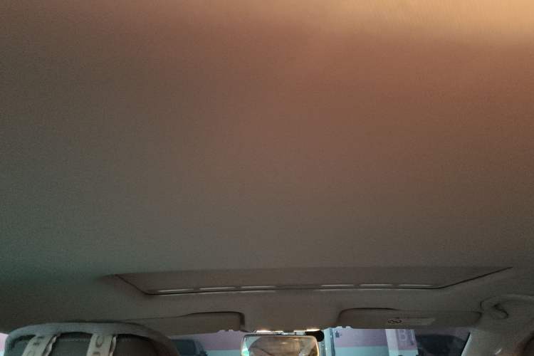 Used Skoda Rapid 2015 1.6L Automatic Smart Selection Model
