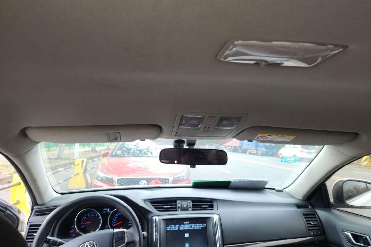 Used Toyota Reiz 2013 2.5S Elite Edition Headliner