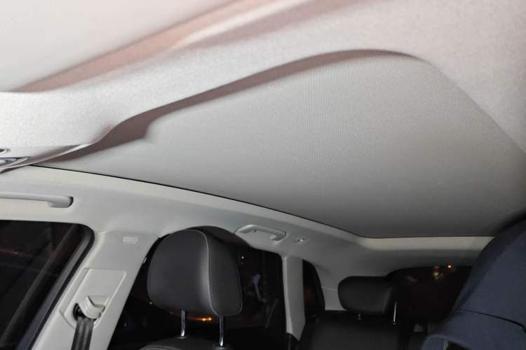 Used Audi Q5L 2022 40T Fashionable and Elegant Model