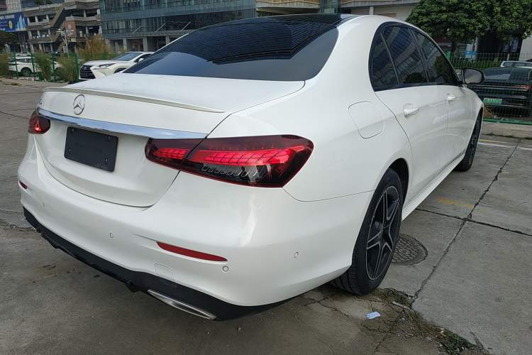 Used Mercedes-Benz E-Class 2021 Updated E 260 Fashion Sport Edition
