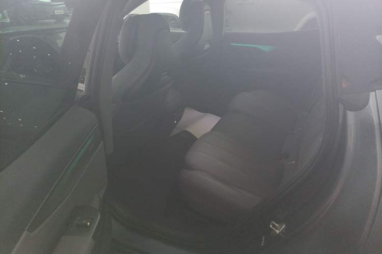 Used Lynk & Co 07 2024 EM-P 126 Long-Range Ultra
