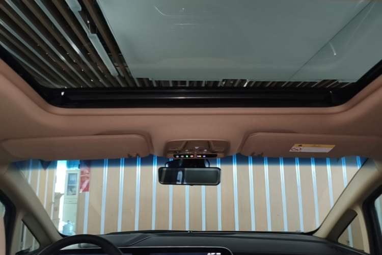 Used Buick GL8 2020 ES Land Cruiser 653T Luxury Edition