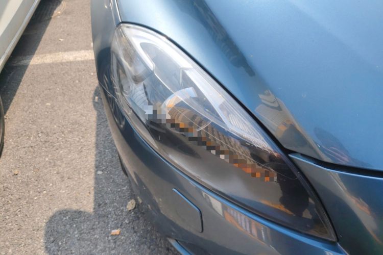 Used Volvo V40 2013 2.0T Zhiyi Edition Right Front Headlight