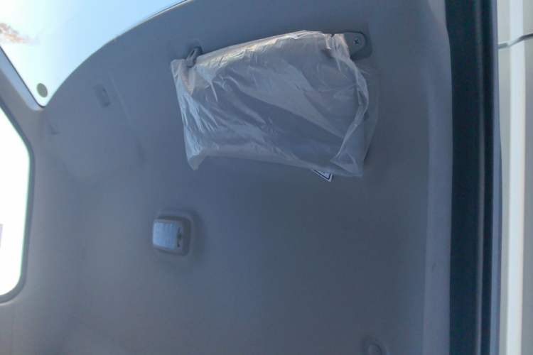 Used Foton Intelligent Blue Elf E7 2024 Facelifted All-Electric Van Flat Roof 2 Seats Evey Lithium Energy 41.86 kWh