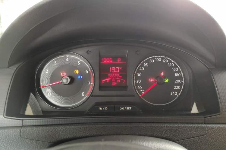 Used Volkswagen Santana 2016 1.6L Automatic Fashion Edition
