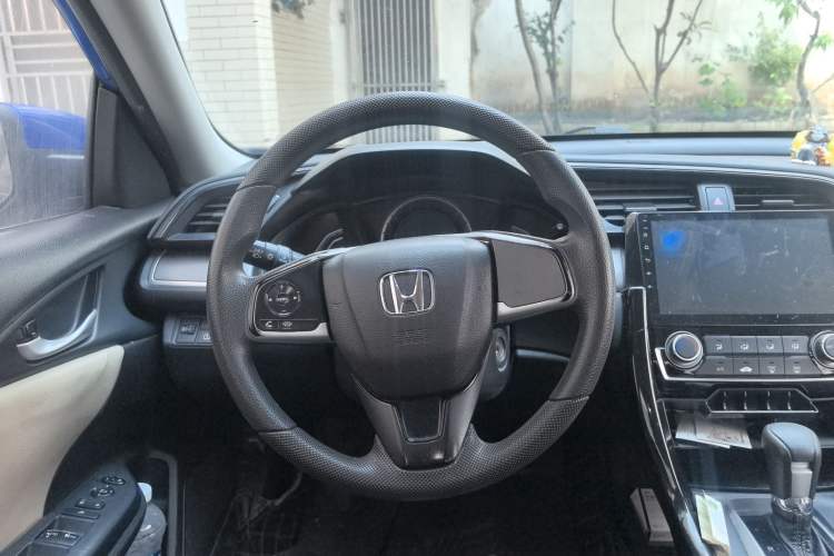 Used Honda Civic 2016 180TURBO CVT Comfort Version