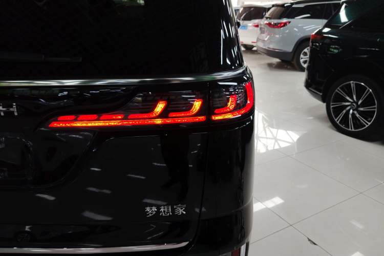 Used VOYAH Dream 2022 Low-Carbon Edition Dream+ Smart Enjoyment Package
