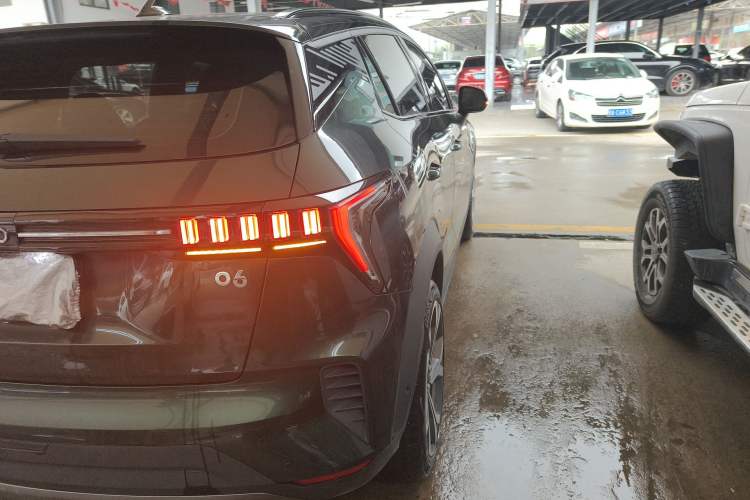 Used Lynk & Co 06 2023 Remix 1.5T Hero
