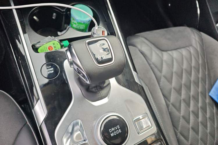 Used Hongqi HS5 2019 2.0T Smart Connect Flagship Edition Gear Lever