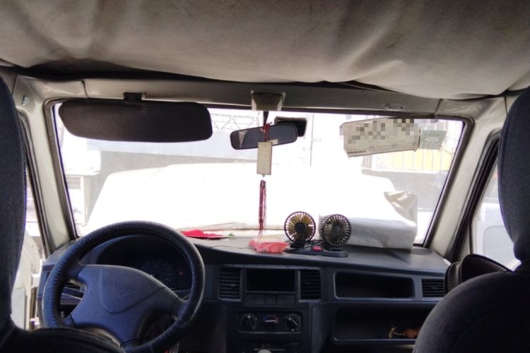 Used Wuling Zhiguang 2008 1.0L Standard Version
