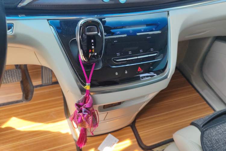 Used Buick GL8 2020 Land Business Class 652T Luxury Model