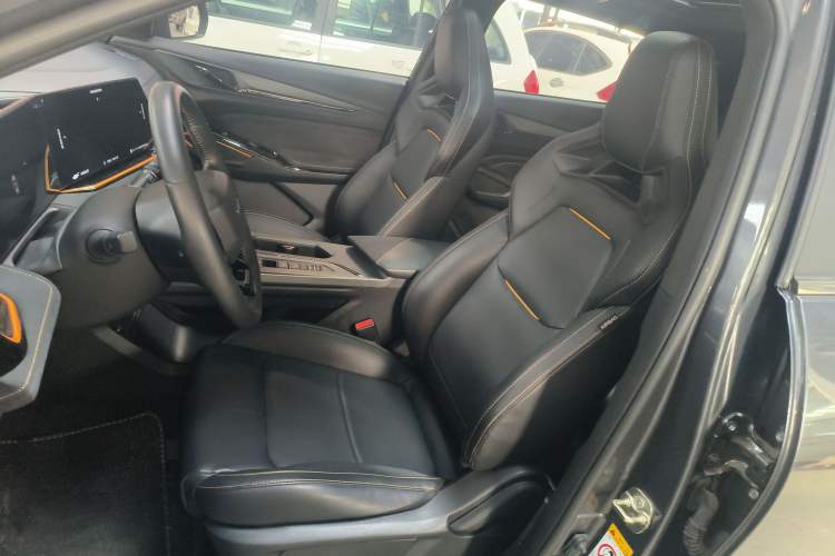 Used Oshan X5 PLUS 2023 Revised 1.5T DCT Excellence Edition
