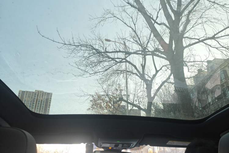 Used Volkswagen ID.4 X 2025 Smart Version Pure & Intelligent Enjoyment Edition Headliner