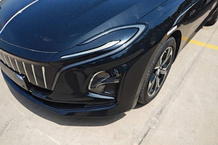 Used Hongqi E-QM5 2023 Revised Version Basic Travel Edition