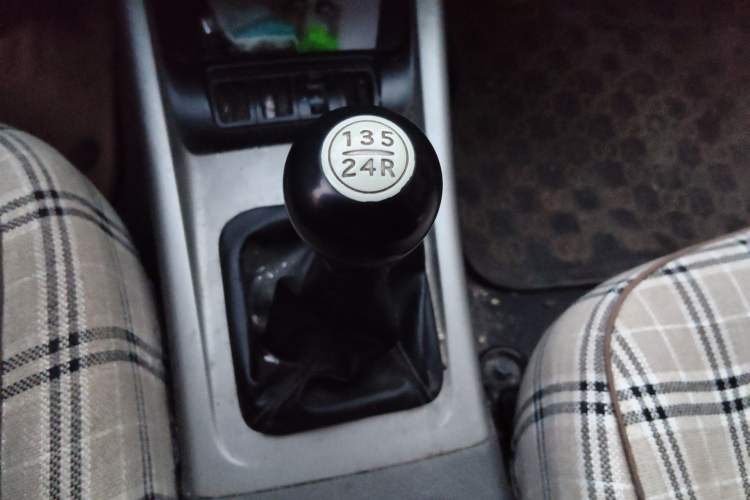 Used Hyundai Elantra 2011 1.6L Manual Comfort Version