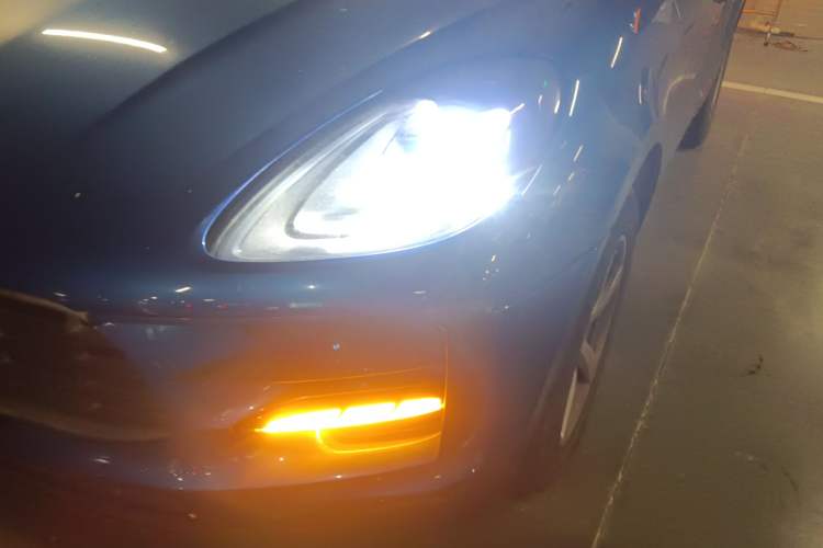 Used Porsche Macan 2021 Macan 2.0T