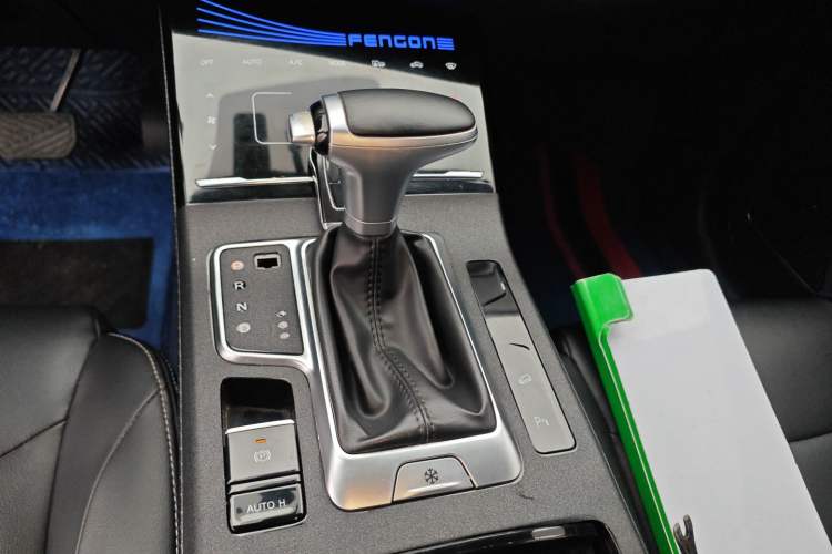 Used Dongfeng Fengon ix5 2019 220T CVT ZhiShang Trim China V Standard Gear Lever