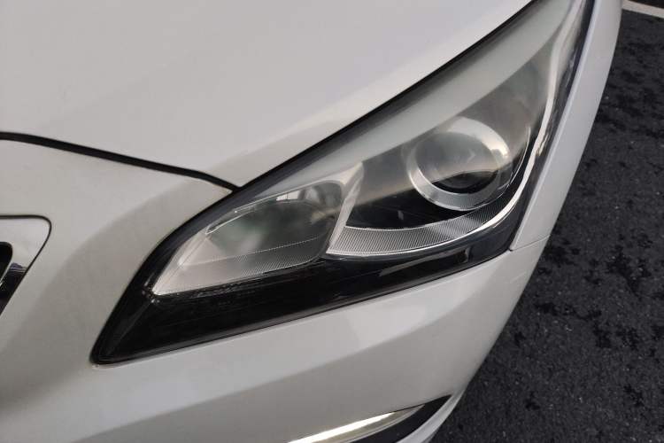 Used Hyundai Mistra 2014 1.8L Automatic Deluxe DLX Model
