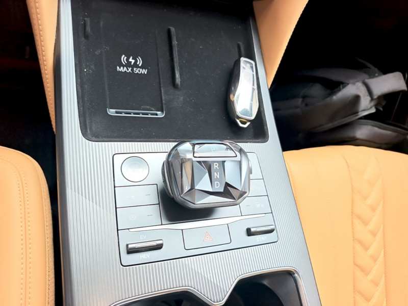 Used BYD Song L DM-i 2024 160 km Excellence Version — 13