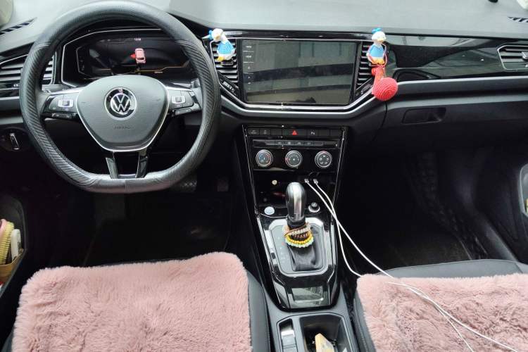 Used Volkswagen T-ROC 2022 280TSI DSG Two-Wheel Drive Comfort PLUS
