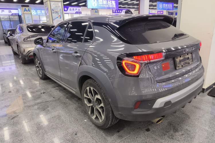 Used Lynk & Co 02 2019 1.5T DCT Two-Wheel Drive Pro Edition China VI Standard
