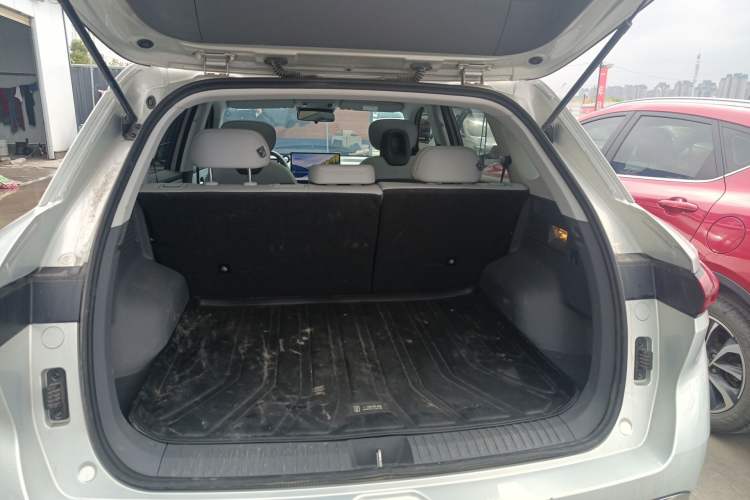 Used Bestune Yueyi 03 2025 445km Joyful Edition Trunk