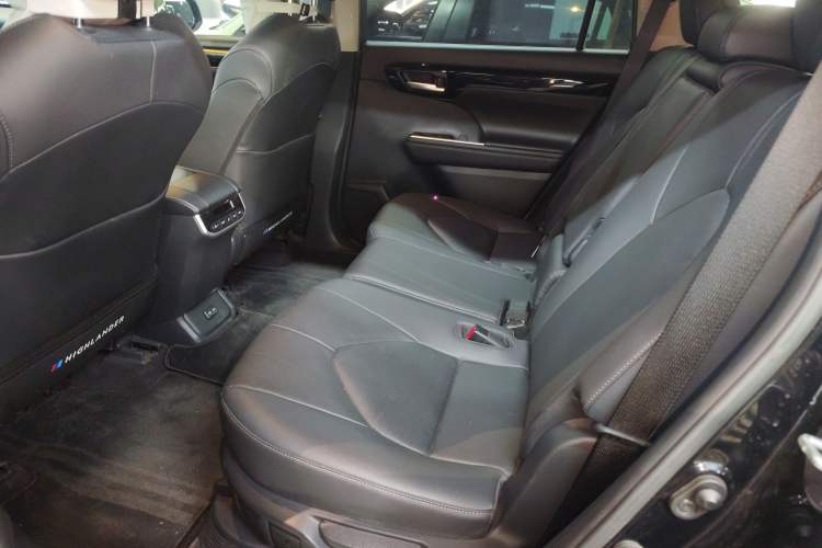 Used Toyota Highlander 2023 2.5L Smart Electric Hybrid Dual-Engine Four-Wheel Drive Prestige Version – 7 Seats