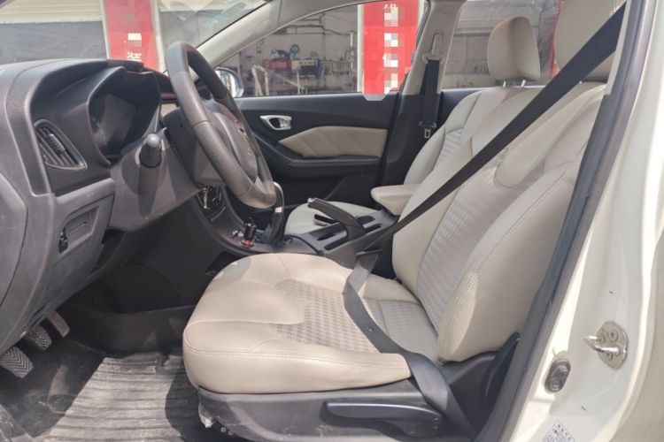 Used GAC Trumpchi GA3S Vision 2014 1.6L Manual Elite Edition