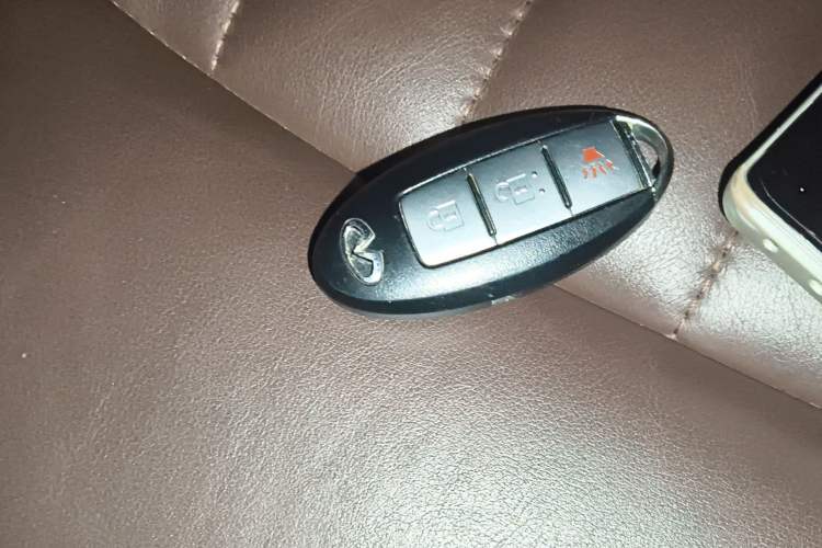 Used Infiniti QX50 2015 2.5L Enjoyment Edition Vehicle Key