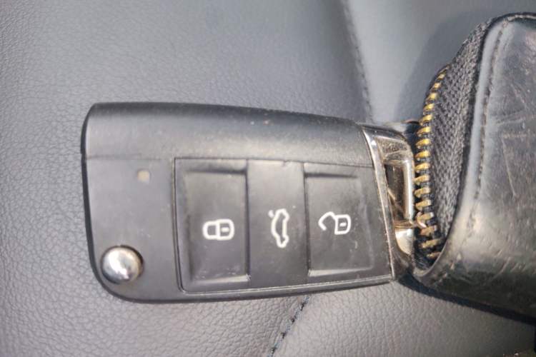 Used Volkswagen Tiguan L 2021 280TSI Automatic Two-Wheel Drive Smart Edition Vehicle Key