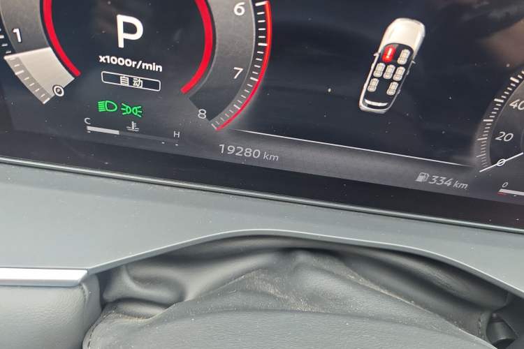 Used Nissan Pathfinder 2024 380 VC-TURBO Four-Wheel Drive Intelligent Driving Version 7 Seats Odometer Close Up