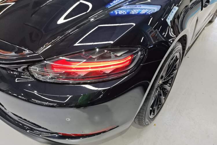 Used Porsche 718 2022 Boxster 2.0T
