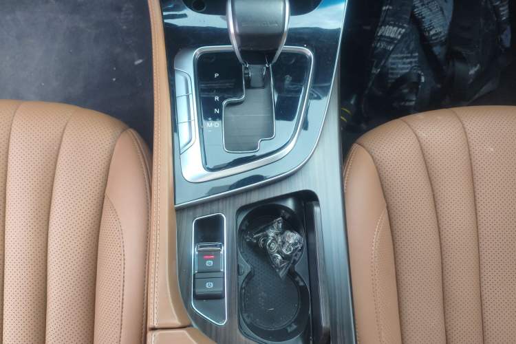 Used BAIC Beijing U7 2019 1.5T CVT New Smart Version China V
