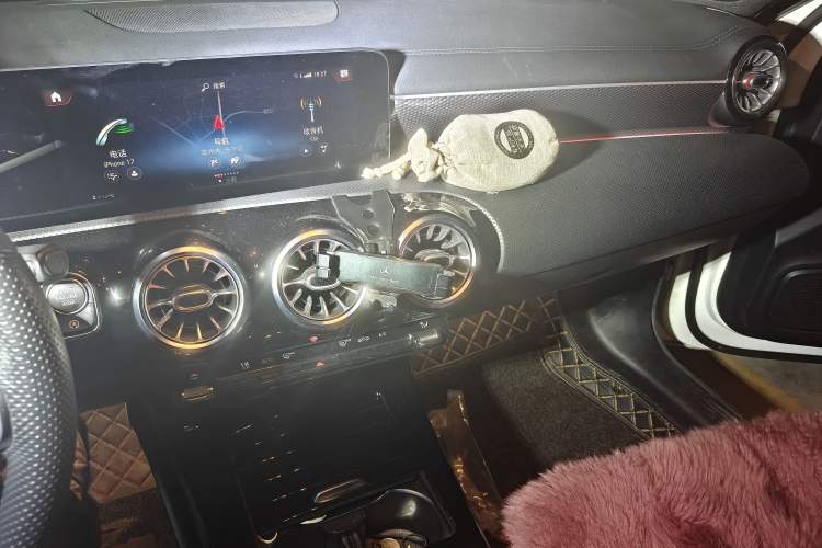 Used Mercedes-Benz A-Class 2020 Restyled A 200 L Sport Sedan Fashion Version Audio And AC Panel