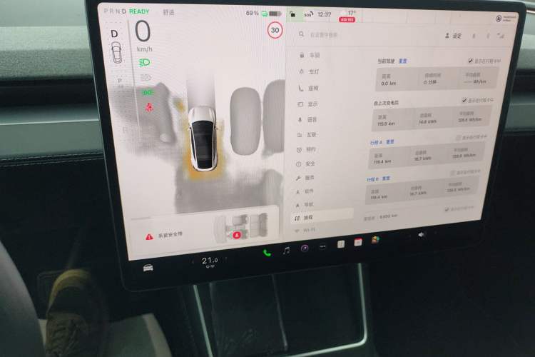 Used Tesla Model Y 2025 Rear-Wheel-Drive Version