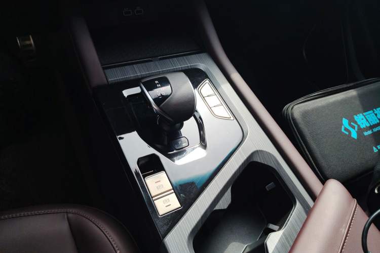 Used JETOUR X90 PLUS 2024 1.6TD DCT Family Fun Edition 7 Seats