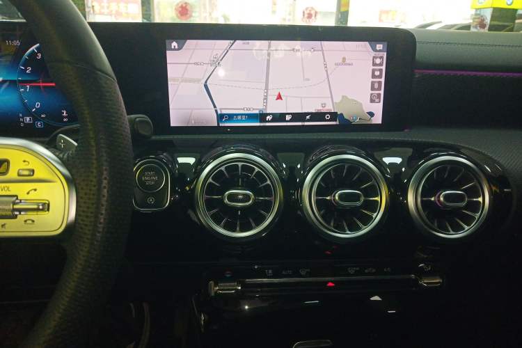 Used Mercedes-Benz A-Class 2021 A 200 L Sport Sedan Fashion Model