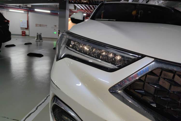 Used Acura CDX 2016 1.5T Two-Wheel Drive Deluxe Edition
