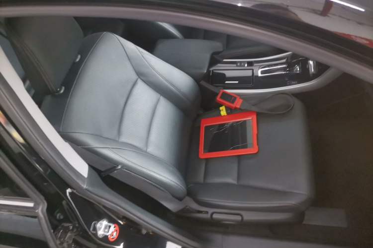 Used Honda Accord 2016 2.0L Elite Edition Right Front Seat