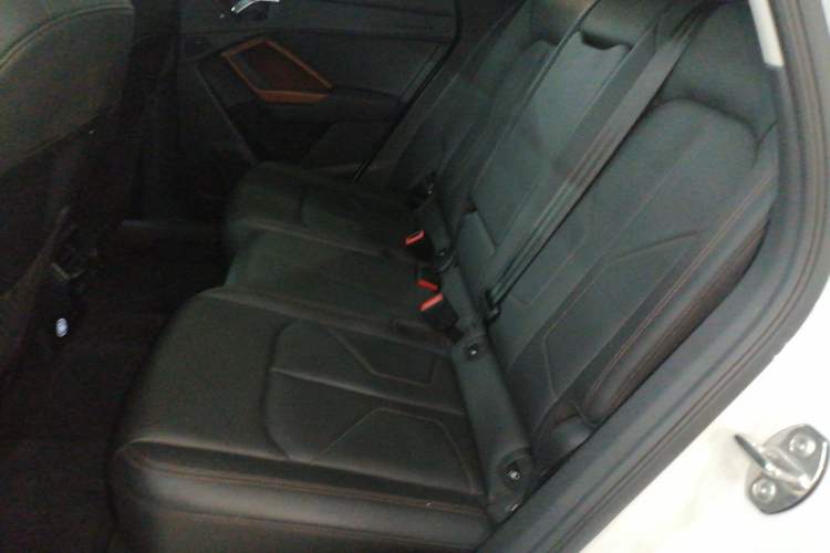 Used Audi Q3 2021 35 TFSI Fashionable and Elegant Model
