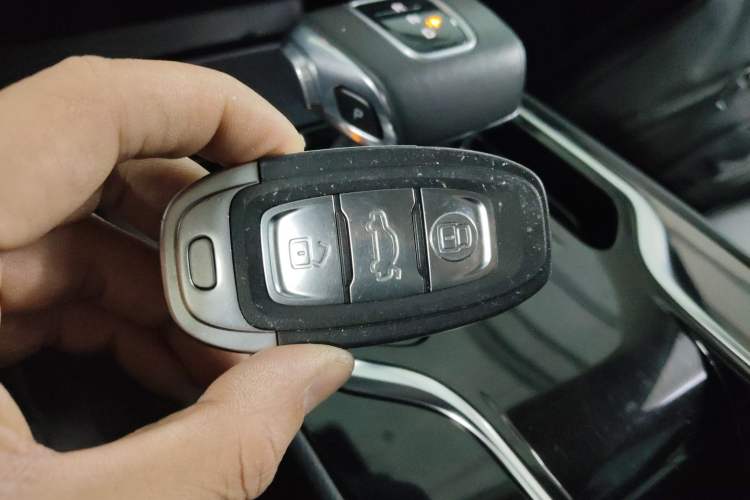 Used Hongqi E-QM5 2023 Revised Version Basic Travel Edition