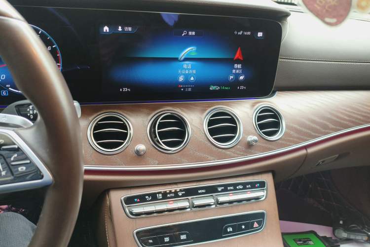 Used Mercedes-Benz E-Class 2023 E 300 L Stylish Model Audio And AC Panel