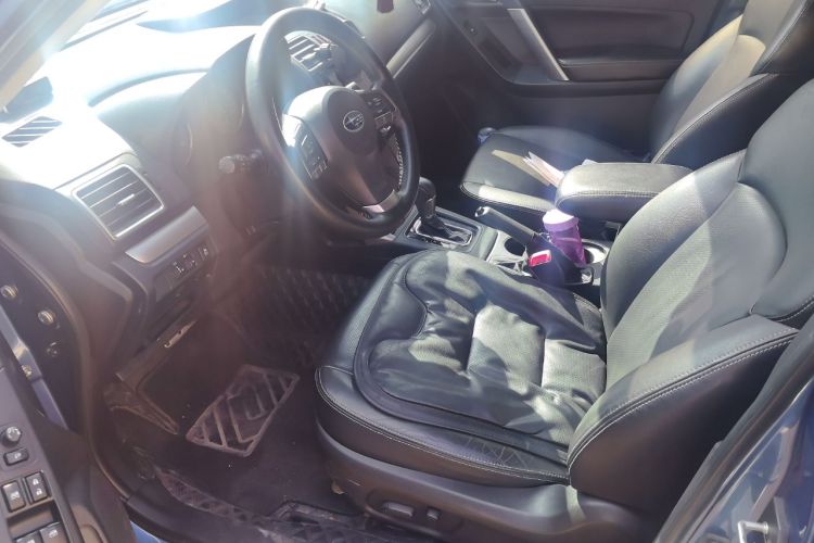 Used Subaru Forester 2015 2.0i Special Edition Commemorative Model
