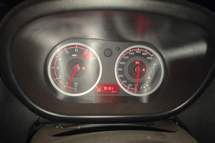 Used MG 3SW 2015 1.5L AMT Elite Model Instrument Cluster