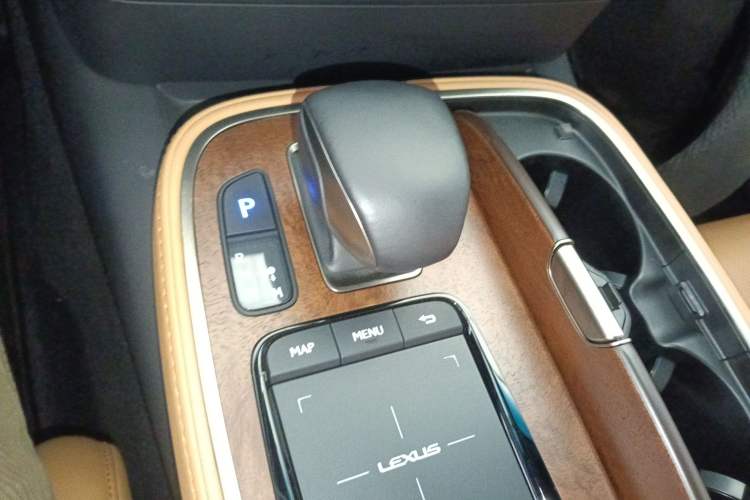 Used Lexus LS 2021 500h Excellence Edition
